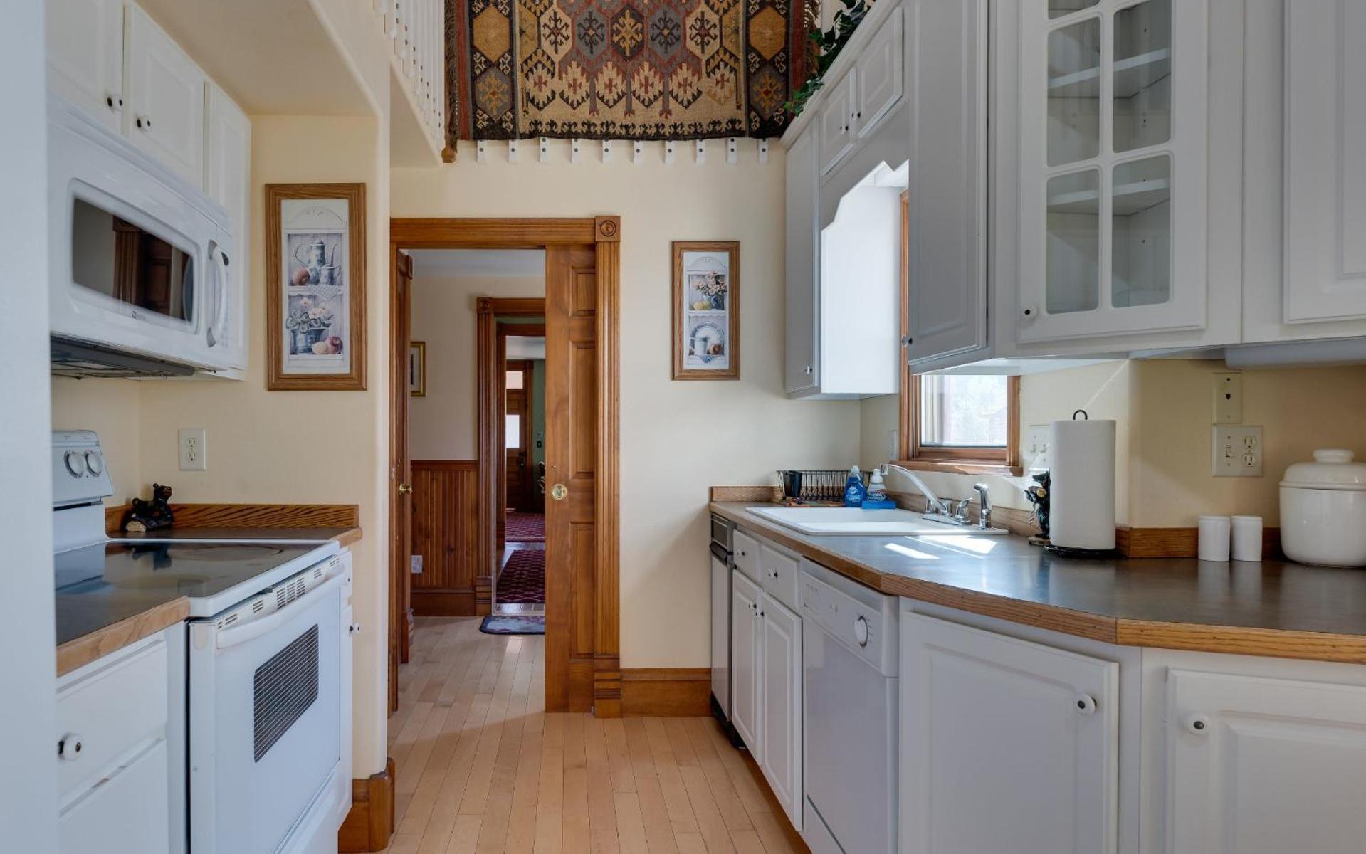 First Deadwood Cottages Quarto foto